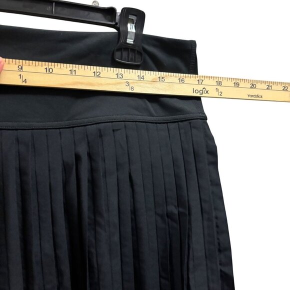 Fabletics Womens Hot Shot Pleated Black Skirt With Built-In Shorts Size XL - Picture 6 of 7